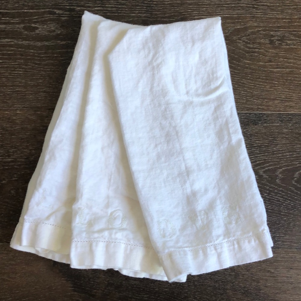 3 Williams Sonoma tea towels Embroidered “LOVE”